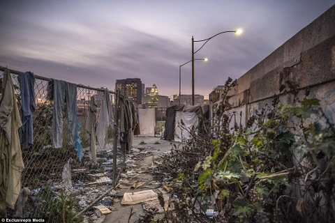 Cuộc sống của người vô gia cư tại "kinh đô Hollywood."