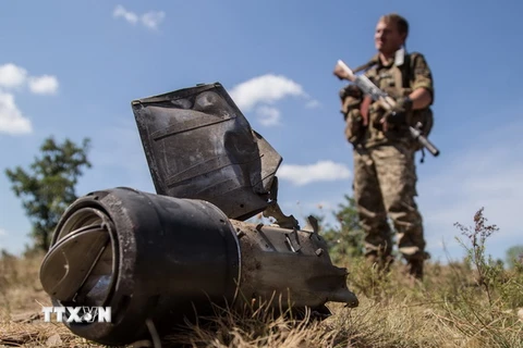 Bạo lực bùng phát trở lại ở Ukraine sau thỏa thuận ngừng bắn