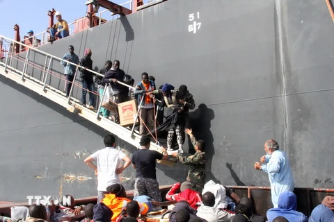 880 người di cư bỏ mạng ở Địa Trung Hải trong tuần qua