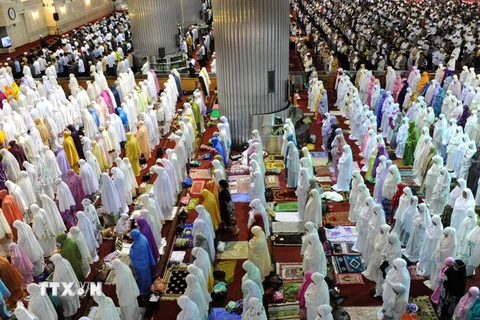 Người Hồi giáo ở Indonesia bước vào tháng lễ nhịn ăn Ramadan