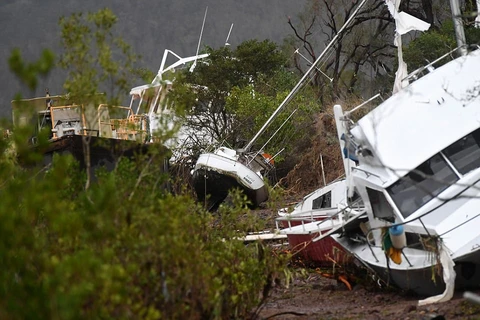 Sốc với khung cảnh tàn phá sau siêu bão ở Australia
