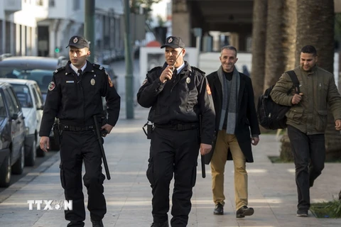 Cảnh sát Maroc tuần tra trên phố ở Rabat ngày 11/1. (Nguồn: AFP/TTXVN) 