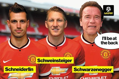 "Tân binh" Schwarzenegger trong màu áo Manchester United. (Nguồn: talkSPORT)