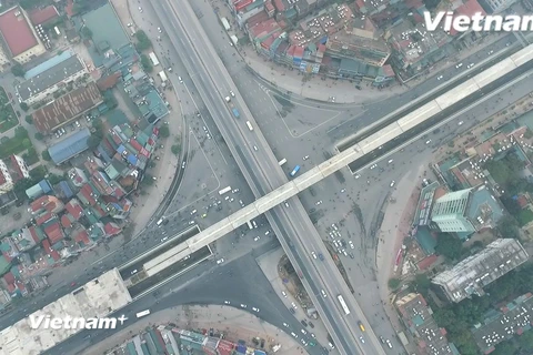 Thành phố Hà Nội và Bộ Giao thông vận tải đã tổ chức Lễ thông xe nút giao Trung Hòa và hầm nút giao Thanh Xuân. (Ảnh: Tùng Lâm/Vietnam+)