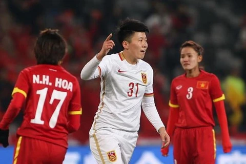 Tuyển nữ Trung Quốc thắng 2-0 trước nữ Việt Nam tại loạt trận mở màn vòng loại thứ ba Olympic Rio 2016. (Nguồn: AFC)