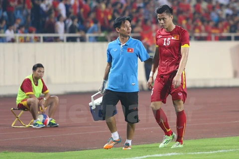 Quế Ngọc Hải có thể trở lại thi đấu ngay tại vòng 4 V-League vào cuối tuần này và đã sẵn sàng lên tuyển Việt Nam vào giữa tháng. (Ảnh: Minh Chiến/Vietnam+)