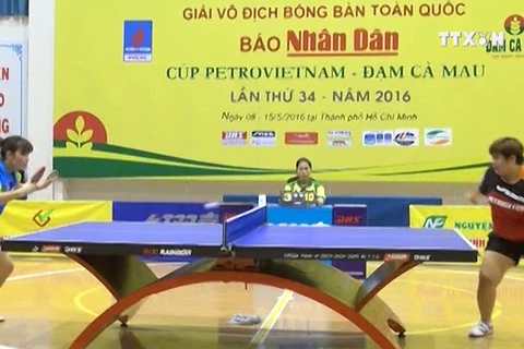 Mai Hoàng Mỹ Trang đã giúp Petrosetco Hồ Chí Minh vô địch toàn đoàn với 4 huy chương vàng.