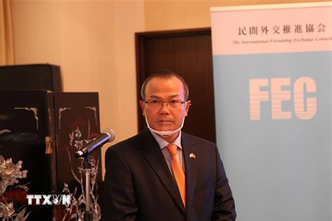 Đại sứ Việt Nam tại Nhật Bản Vũ Hồng Nam phát biểu tại Diễn đàn. Ảnh: Đào Thanh Tùng - PV TTXVN tại Nhật Bản