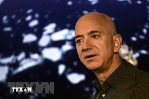 Công ty tên lửa Blue Origin của tỷ phú Jeff Bezos đã sẵn sàng mở bán vé du lịch vũ trụ ở quỹ đạo thấp trong ngày 5/5. (Ảnh: AFP/TTXVN)
