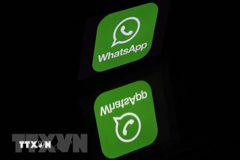 Biểu tượng ứng dụng nhắn tin WhatsApp. (Ảnh: AFP/TTXVN) 