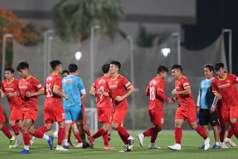 Đội tuyển Việt Nam tập luyện trước trận giao hữu với đội tuyển Jordan. (Ảnh: Hoàng Linh - Pv TTXVN tại UAE)