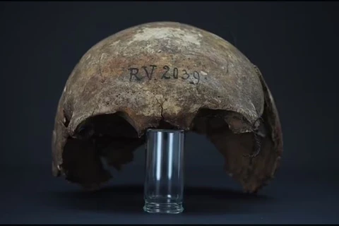 Xương của người đàn ông thời kỳ săn bắn hái lượm 5.000 năm trước. (Ảnh: Đại học Kiel)