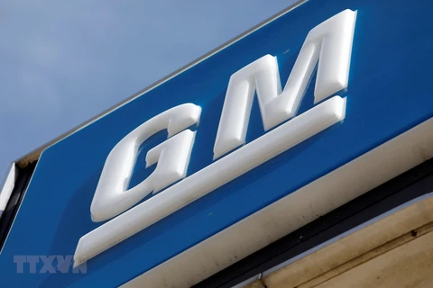 Biểu tượng General Motors tại nhà máy ở Flint, Michigan, Mỹ, 12/6/2019. (Ảnh: AFP/TTXVN) 