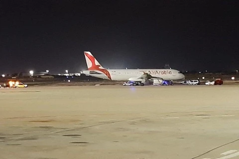 Máy bay của Air Arabia tại sân bay Palma de Mallorca. (Ảnh: Twitter/adamantium119.)