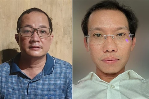 Bị can Nguyễn Minh Quân, giám đốc Bệnh viện TP Thủ Đức (trái) và bị can Nguyễn Văn Lợi (phải). (Ảnh: Công an cung cấp)