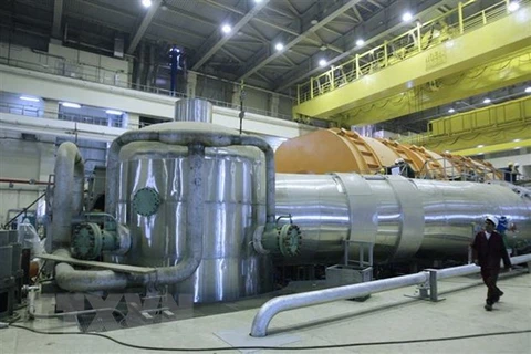 Bên trong một nhà máy điện hạt nhân ở miền Nam Iran. (Ảnh: AFP/TTXVN) 