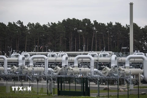 Hệ thống đường ống dẫn khí đốt trong dự án Dòng chảy phương Bắc 2 tại Lubmin, Đức. (Ảnh: AFP/TTXVN)