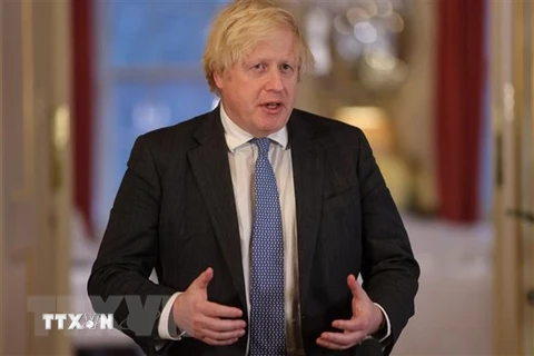 Thủ tướng Anh Boris Johnson phát biểu tại London, Anh. (Ảnh: THX/TTXVN)