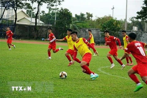 Các cầu thủ U23 Việt Nam trong một buổi tập. (Ảnh: Trần Long/TTXVN) 