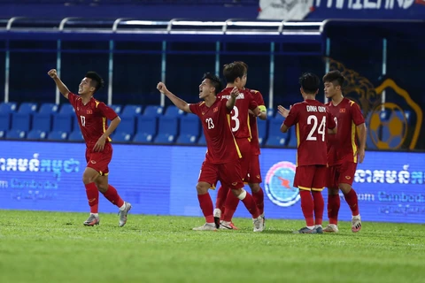 U23 Việt Nam giành chiến thắng tối thiểu 1-0 trước U23 Thái Lan nhờ pha đá phạt đẹp mắt của Trung Thành.(Nguồn:AFF)