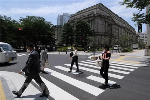 Quang cảnh bên ngoài trụ sở Ngân hàng trung ương Nhật Bản (BOJ) tại Tokyo, Nhật Bản. (Ảnh: AFP/TTXVN) 
