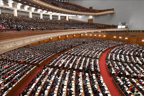 Các đại biểu dự Kỳ họp thứ 5 Quốc hội Trung Quốc khóa 13 ở Bắc Kinh, ngày 5/3/2022. (Ảnh: THX/TTXVN)