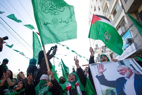 Những người ủng hộ phong trào Hồi giáo Hamas. (Ảnh: AFP) 