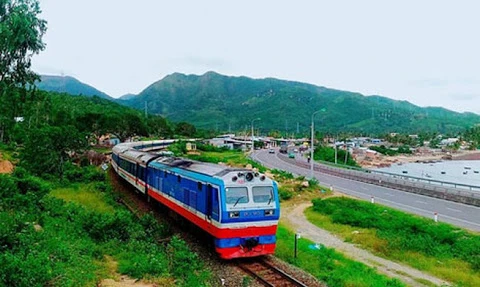 Đường sắt Vinh-Nha Trang.(Nguồn: TTXVN)