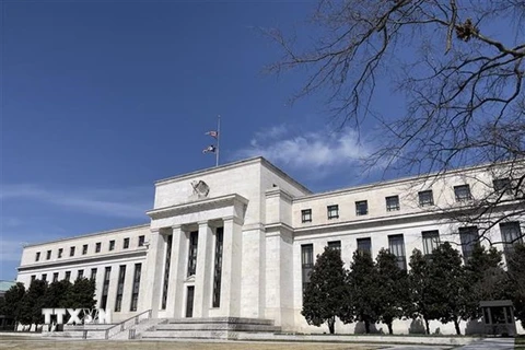 Trụ sở Ngân hàng Dự trữ liên bang Mỹ (Fed) tại Washington, DC. (Ảnh: AFP/TTXVN)