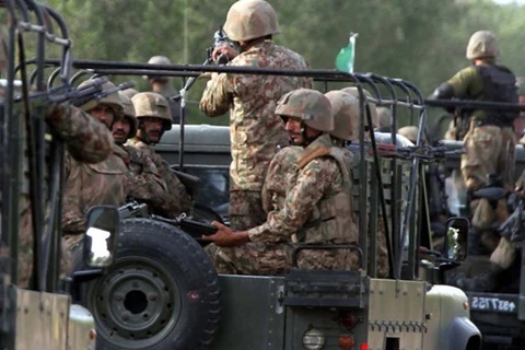 2 binh sỹ Pakistan đã thiệt mạng trong lúc giao tranh với các phần tử khủng bố. (Nguồn: dailypakistan.com.pk)