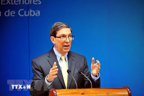 Bộ trưởng Bruno Rodríguez Parrilla phát biểu tại cuộc họp báo. (Ảnh: TTXVN)