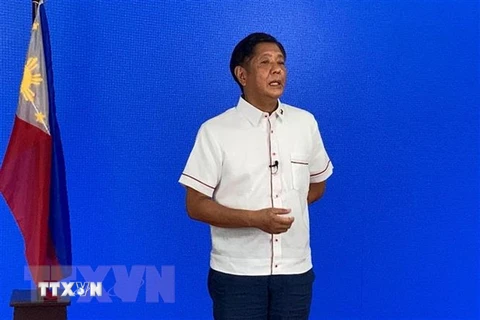 Ông Ferdinand Marcos phát biểu tại cuộc họp báo ở Manila, Philippines. (Ảnh: AFP/TTXVN)