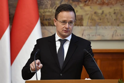 Ngoại trưởng Hungary Peter Szijjarto