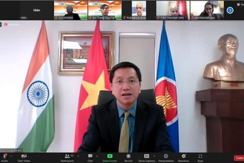 Đại sứ Việt Nam tại Ấn Độ Nguyễn Thanh Hải phát biểu khai mạc hội nghị. (Ảnh: Ngọc Thúy/TTXVN)