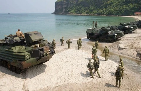 Thủy quân lục chiến Mỹ tham gia cuộc tập trận chung Hàn Quốc