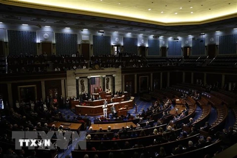Thượng viện Mỹ: Hai đảng vẫn bất đồng về vấn đề trần nợ