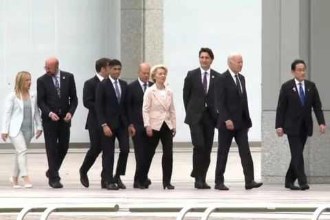 Thủ tướng Nhật Bản Fumio Kishida gặp lãnh đạo các nước G7