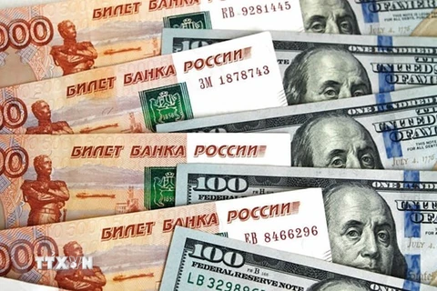 Tỷ giá đồng Ruble so với đồng USD giảm xuống mức thấp nhất kề từ 7/4