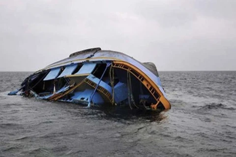 Lật tàu ngoài khơi ở Hy Lạp khiến gần 60 người thiệt mạng