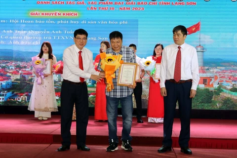 Giải báo chí tỉnh Lạng Sơn: TTXVN đạt một giải B, 2 giải Khuyến khích