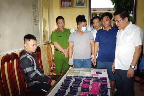 Bắt đối tượng vận chuyển lượng lớn ma túy từ Điện Biên 