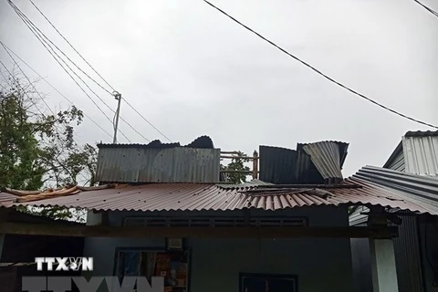 Mưa lớn, dông lốc gây nhiều thiệt hại về tài sản ở Kiên Giang