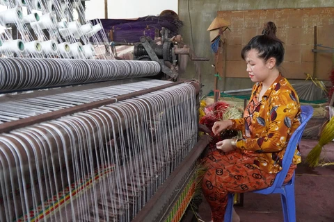Đồng Tháp: Làng nghề dệt chiếu truyền thống hơn trăm tuổi ở Định Yên