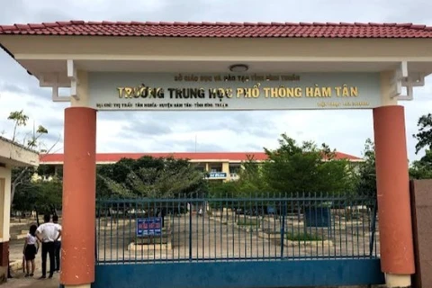 Bình Thuận: Hiệu phó Trường Trung học phổ thông bị côn đồ hành hung