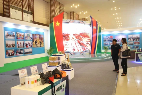 Bế mạc Hội chợ Triển lãm Kinh tế, Quốc phòng Việt Nam-Campuchia 