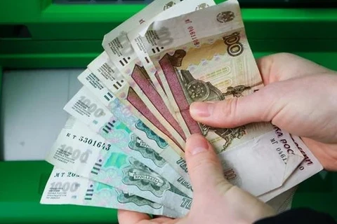 Đồng ruble của Nga. (Ảnh: The Moscow Times/TTXVN) 