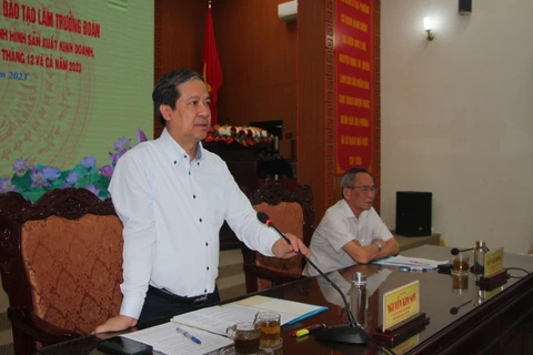 Bộ trưởng Bộ Giáo dục và Đào tạo Nguyễn Kim Sơn phát biểu tại buổi làm việc. (Ảnh: Chanh Đa/TTXVN)