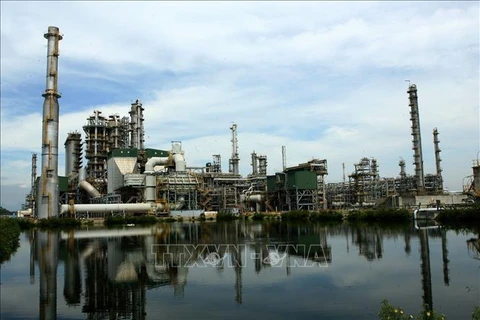 Nhà máy lọc dầu Dung Quất. (Nguồn: TTXVN)