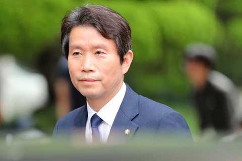 Bộ trưởng Thống nhất Hàn Quốc Lee In-young. (Nguồn: tbs.seoul.kr)