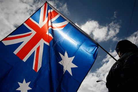 Cảnh sát Australia đã bắt giữ Thomas Sewell, kẻ đứng đầu nhóm tân Quốc xã có tên là "Mạng lưới Quốc xã". (Nguồn: The Guardian)